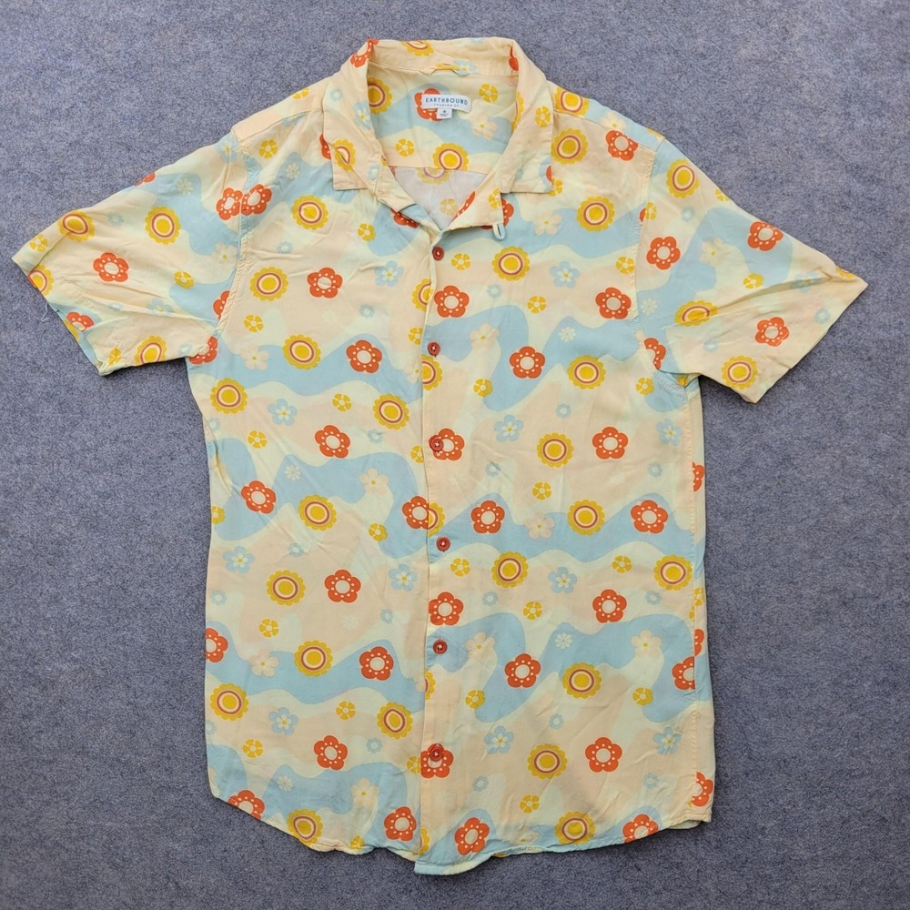Earthbound Shirt Mens Small Trading Co Floral Rayon Button Front Short Sleeve